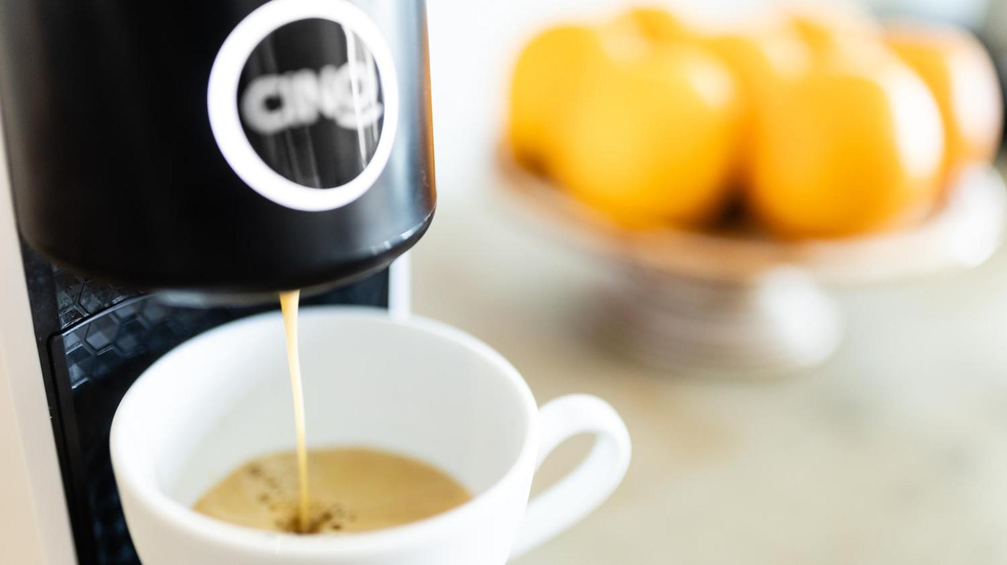 Shintana Saya La Maison Ciudad de Siem Riep Exterior foto A single-serve coffee machine